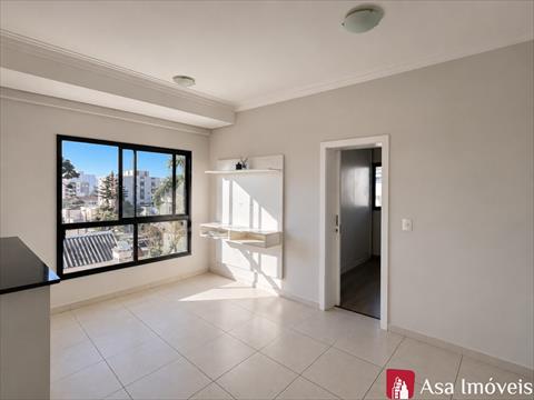 Apartamento para locacao no Sao Francisco em Curitiba com 30m² por R$ 2.500,00