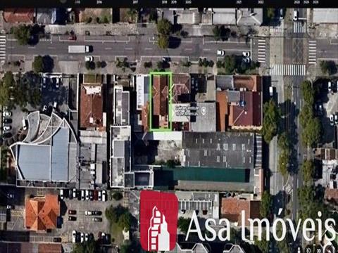 Terreno para venda no Centro em Curitiba com 220m² por R$ 762.000,00