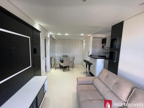 Apartamento para locacao no Campo Comprido em Curitiba com 57,2m² por R$ 3.375,00