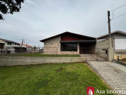 Residência para locacao no Xaxim em Curitiba com 144m² por R$ 3.875,00