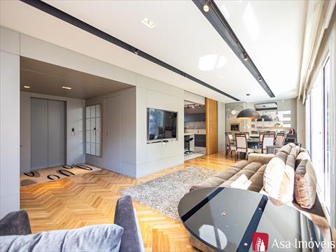 Apartamento para venda no Agua Verde em Curitiba com 241m² por R$ 3.990.000,00