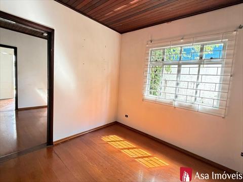 Casa Comercial para locacao no Hauer em Curitiba com 80m² por R$ 3.250,00