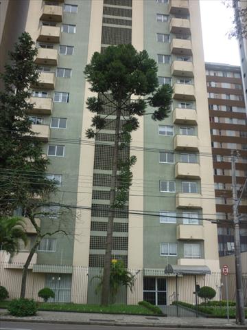 Apartamento para locacao no Alto da Gloria em Curitiba com 140m² por R$ 2.750,00