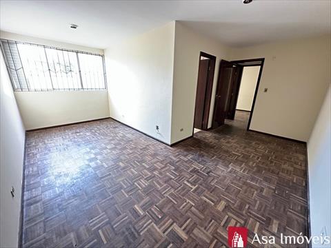 Apartamento para locacao no Agua Verde em Curitiba com 71m² por R$ 1.875,00