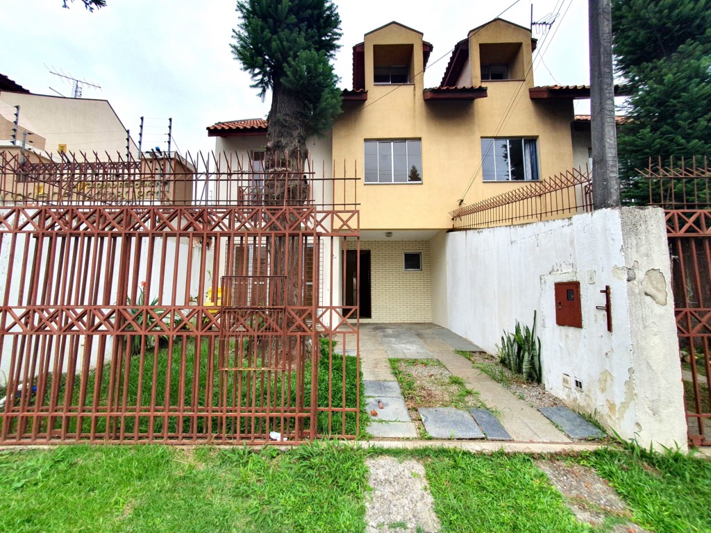 Sobrado para locacao no Boqueirao em Curitiba com 100m² por R$ 2.800,00