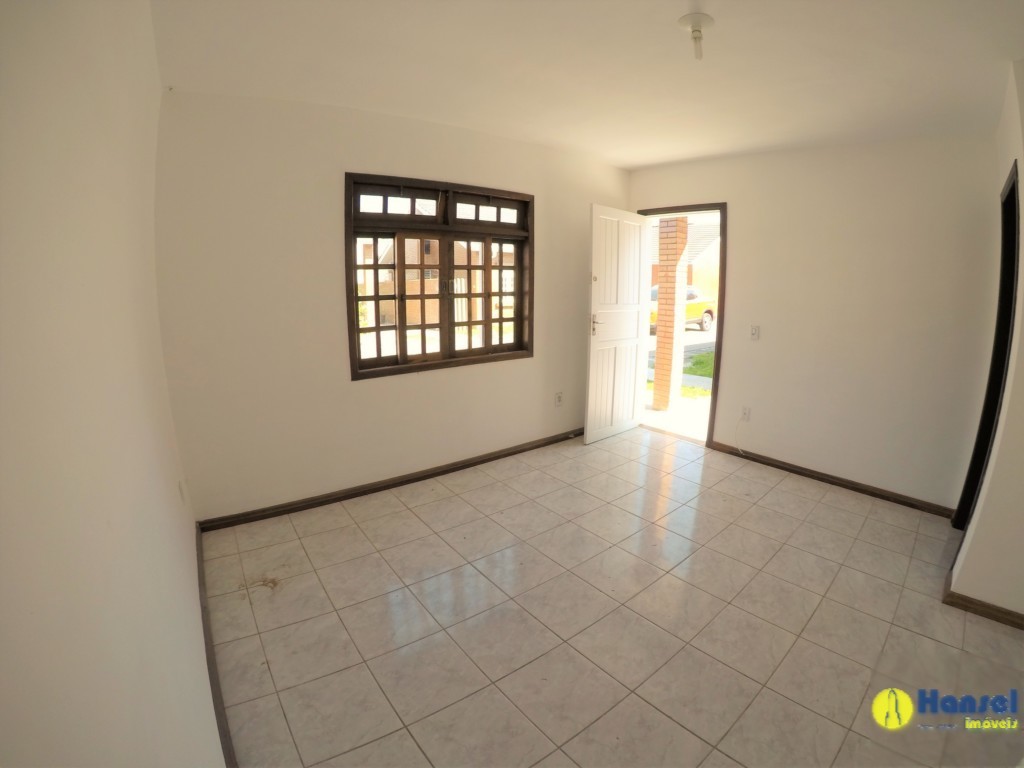 Casa Residencial para locacao no Boqueirao em Curitiba com 78m² por R$ 2.200,00