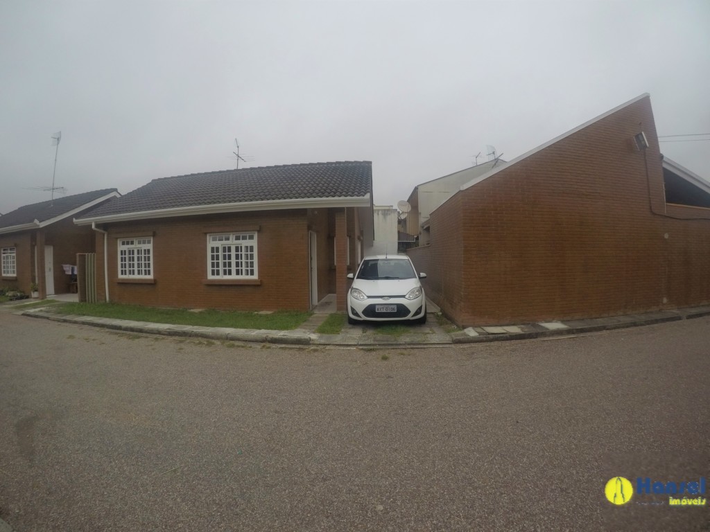 Casa Residencial para locacao no Boqueirao em Curitiba com 78m² por R$ 2.200,00