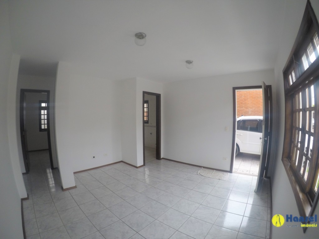 Casa Residencial para locacao no Boqueirao em Curitiba com 78m² por R$ 2.200,00