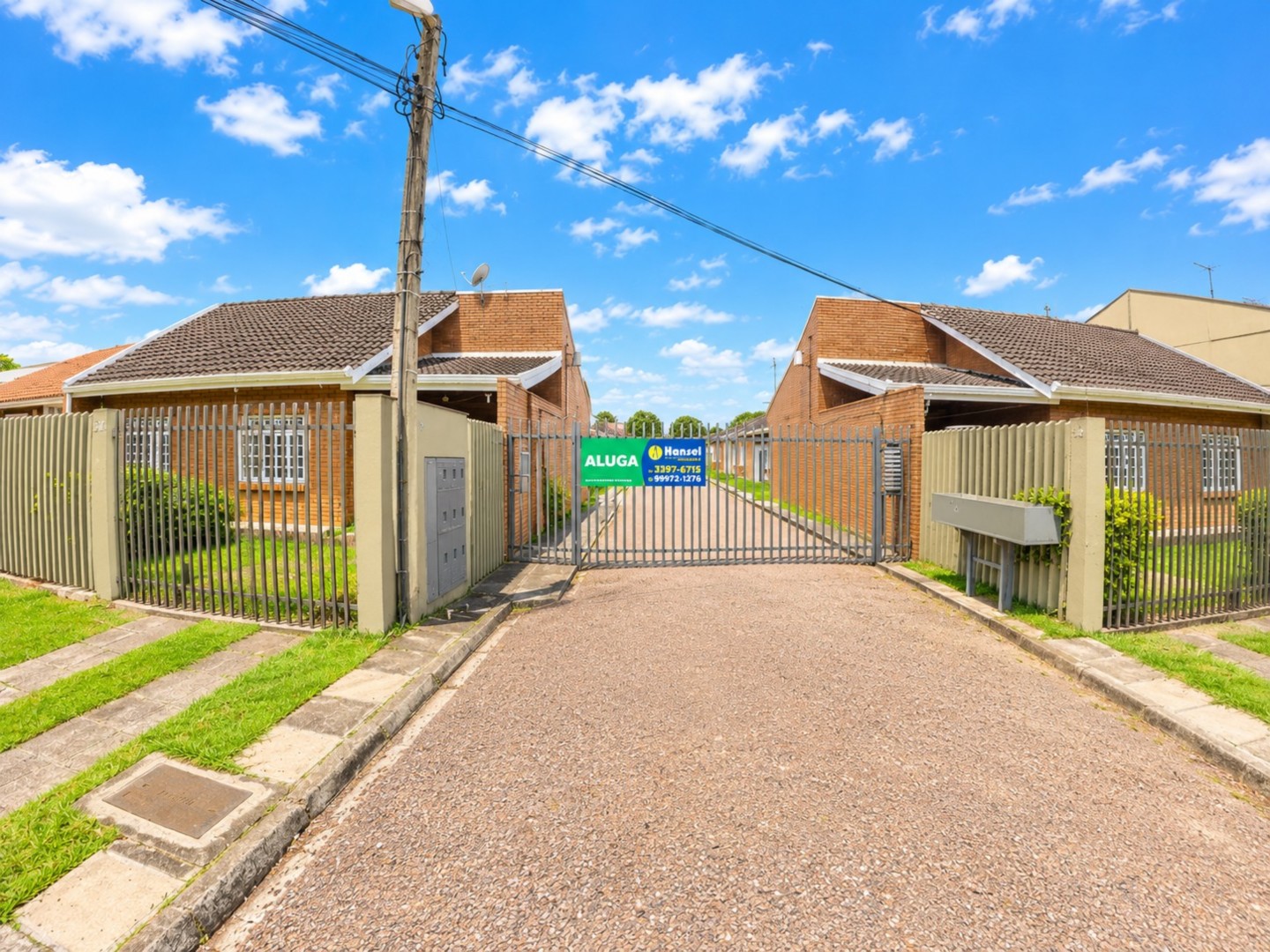 Casa Residencial para locacao no Boqueirao em Curitiba com 78m² por R$ 2.300,00