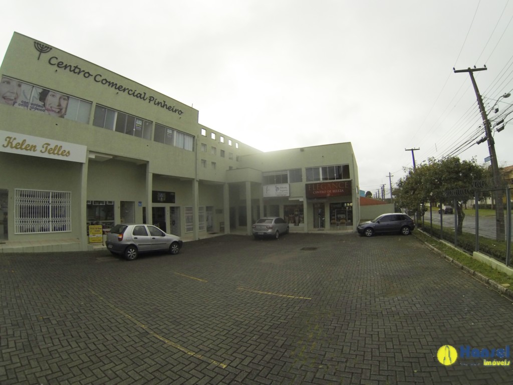 Conjunto Comercial para locacao no Boqueirao em Curitiba com 35m² por R$ 1.500,00