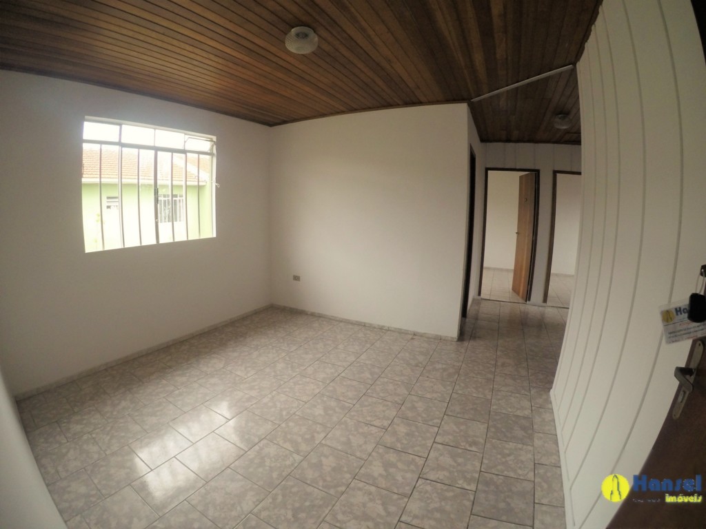 Casa Residencial para locacao no Boqueirao em Curitiba com 80m² por R$ 1.350,00