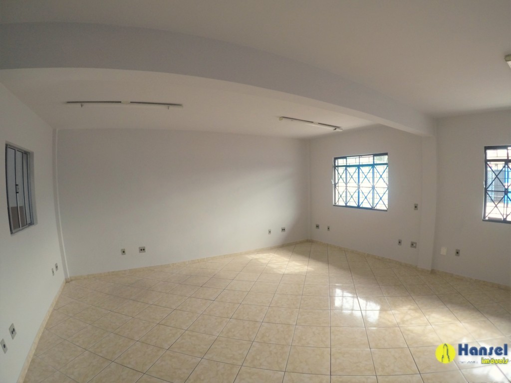 Barracão para locacao no Boqueirao em Curitiba com 495m² por R$ 10.000,00