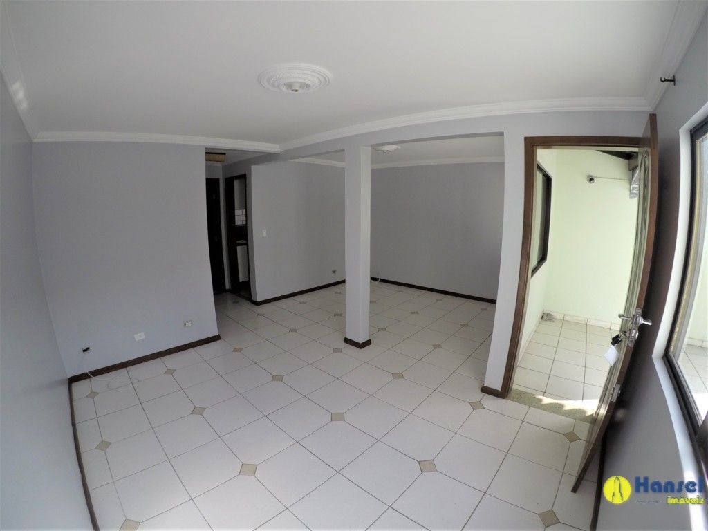 Sobrado para locacao no Boqueirao em Curitiba com 97,6m² por R$ 3.000,00