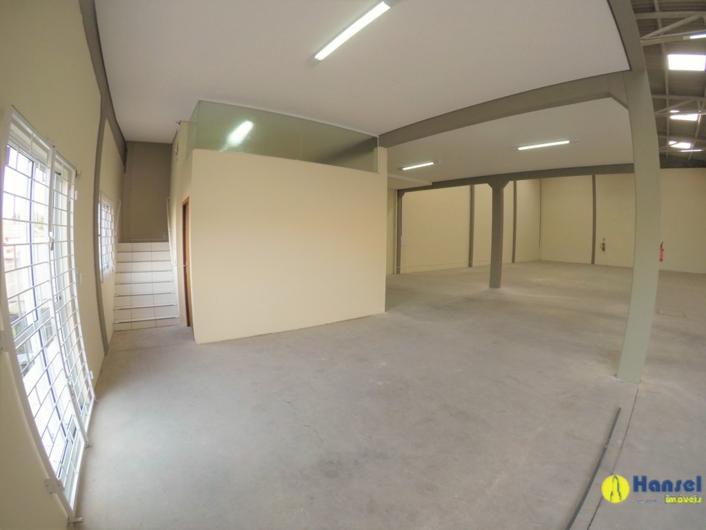 Barracão para locacao no Boqueirao em Curitiba com 485m² por R$ 10.000,00