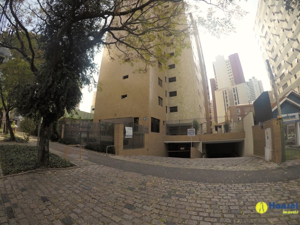Apartamento para locacao no Agua Verde em Curitiba com 132,73m² por R$ 4.500,00