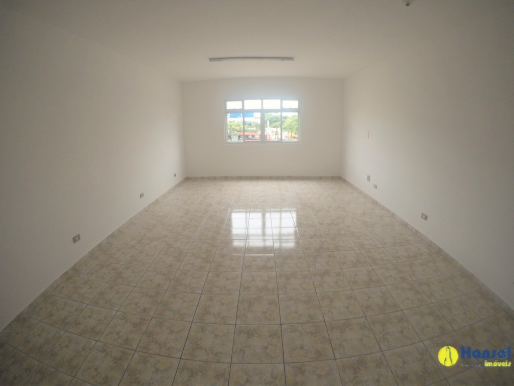 Conjunto Comercial para locacao no Boqueirao em Curitiba com 25m² por R$ 970,00