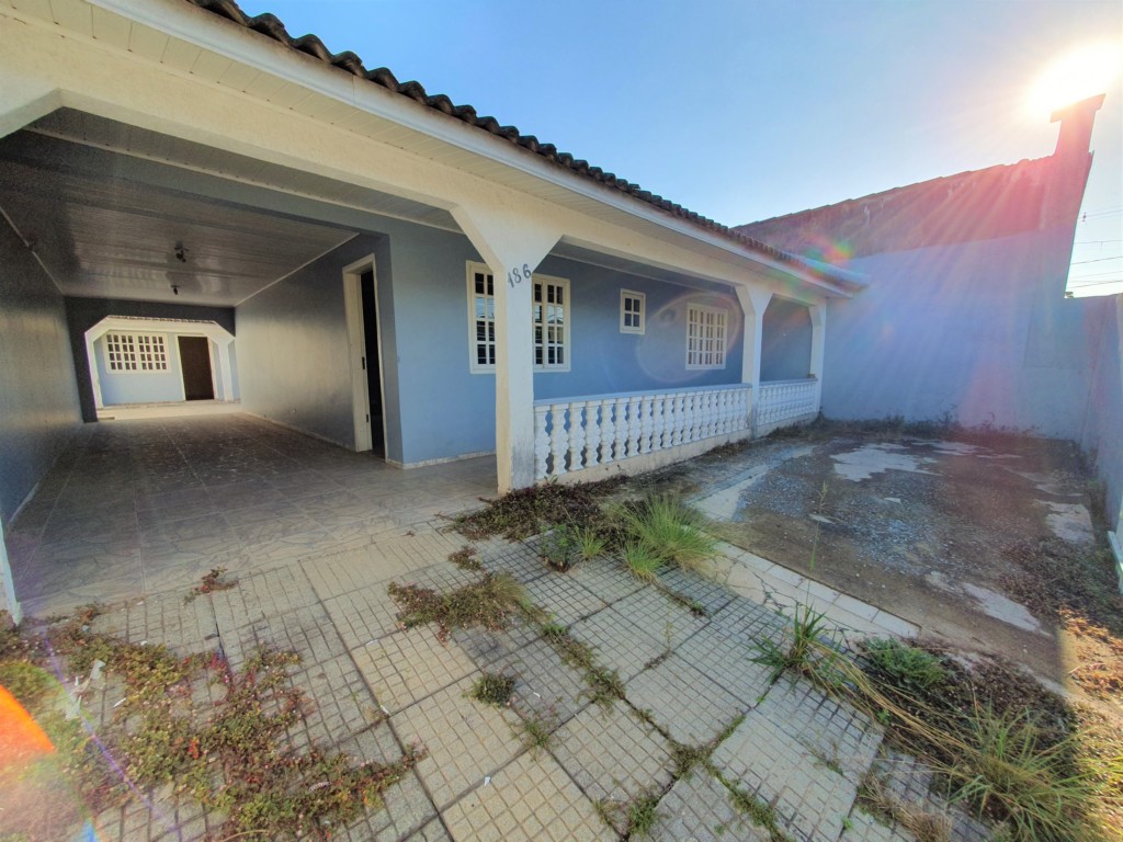 Casa Residencial para locacao no Uberaba em Curitiba com 140m² por R$ 2.000,00