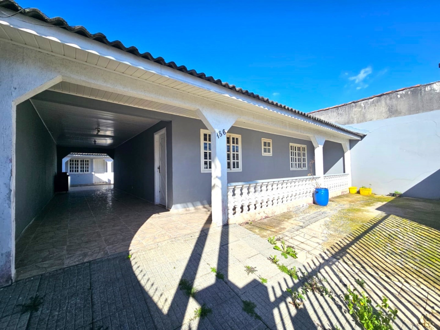Casa Residencial para locacao no Uberaba em Curitiba com 140m² por R$ 2.000,00