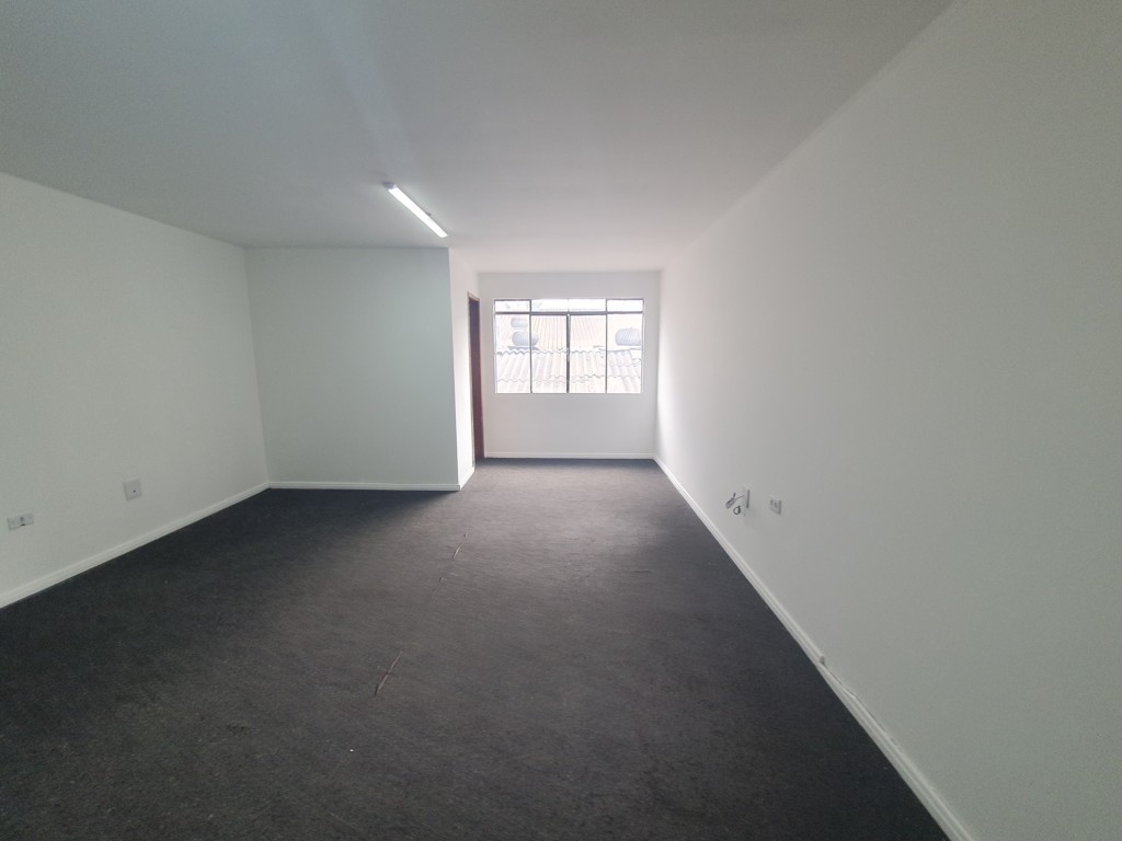Conjunto Comercial para locacao no Boqueirao em Curitiba com 40m² por R$ 850,00