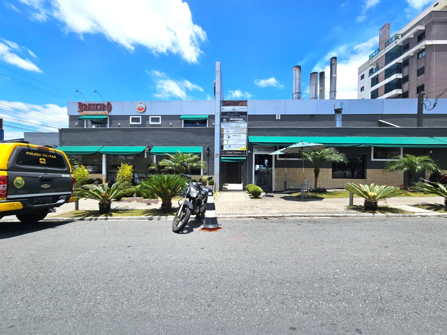 Conjunto Comercial para locacao no Boqueirao em Curitiba com 40m² por R$ 850,00