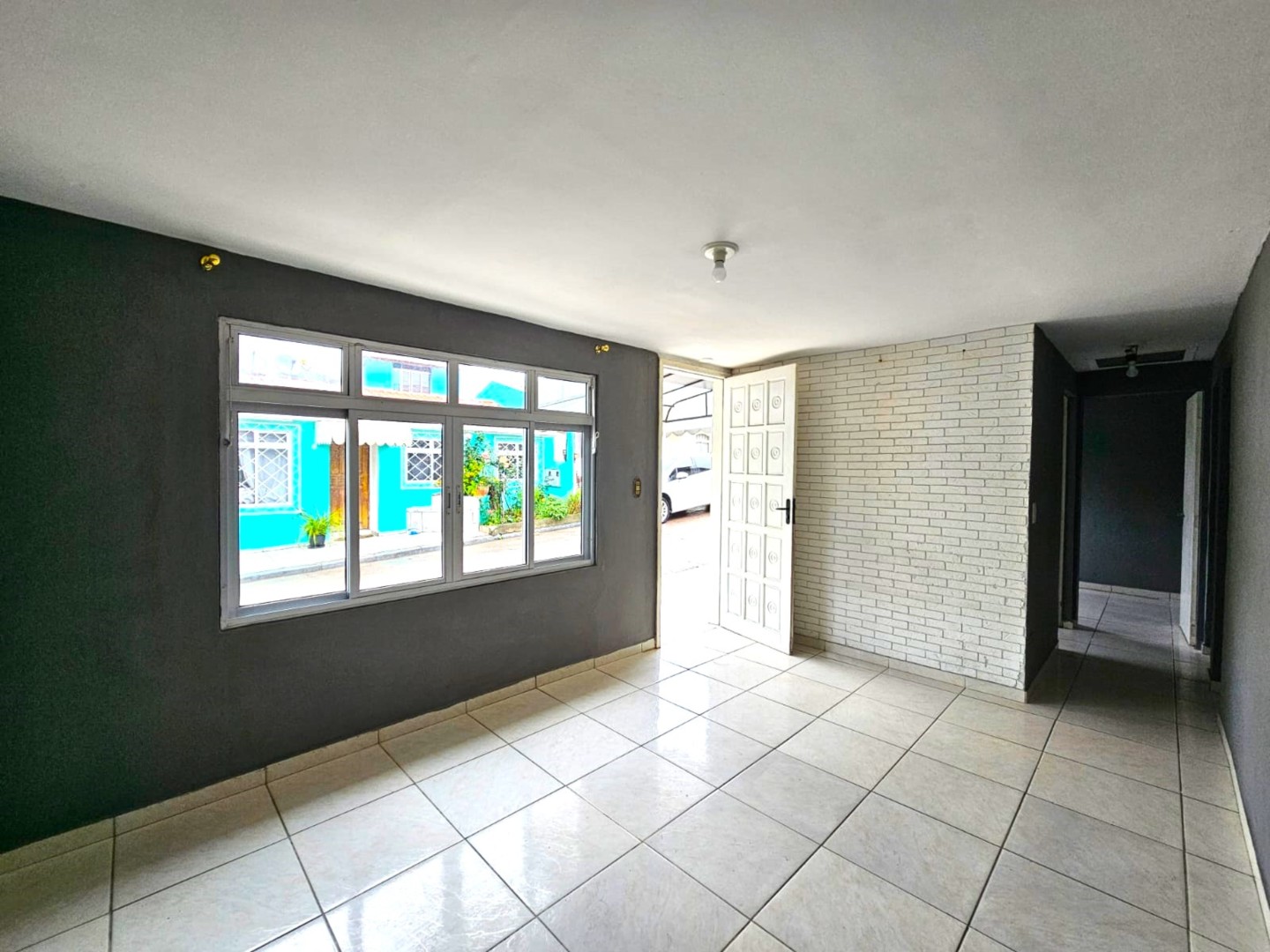 Casa Residencial para locacao no Boqueirao em Curitiba com 80m² por R$ 1.550,00