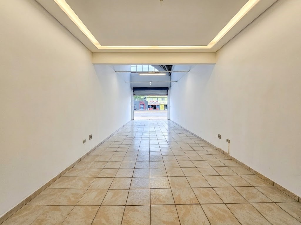 Loja para locacao no Boqueirao em Curitiba com 95m² por R$ 2.500,00