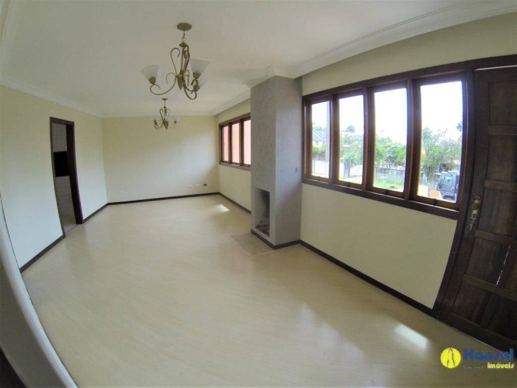 Sobrado para locacao no Pilarzinho em Curitiba com 250m² por R$ 4.500,00