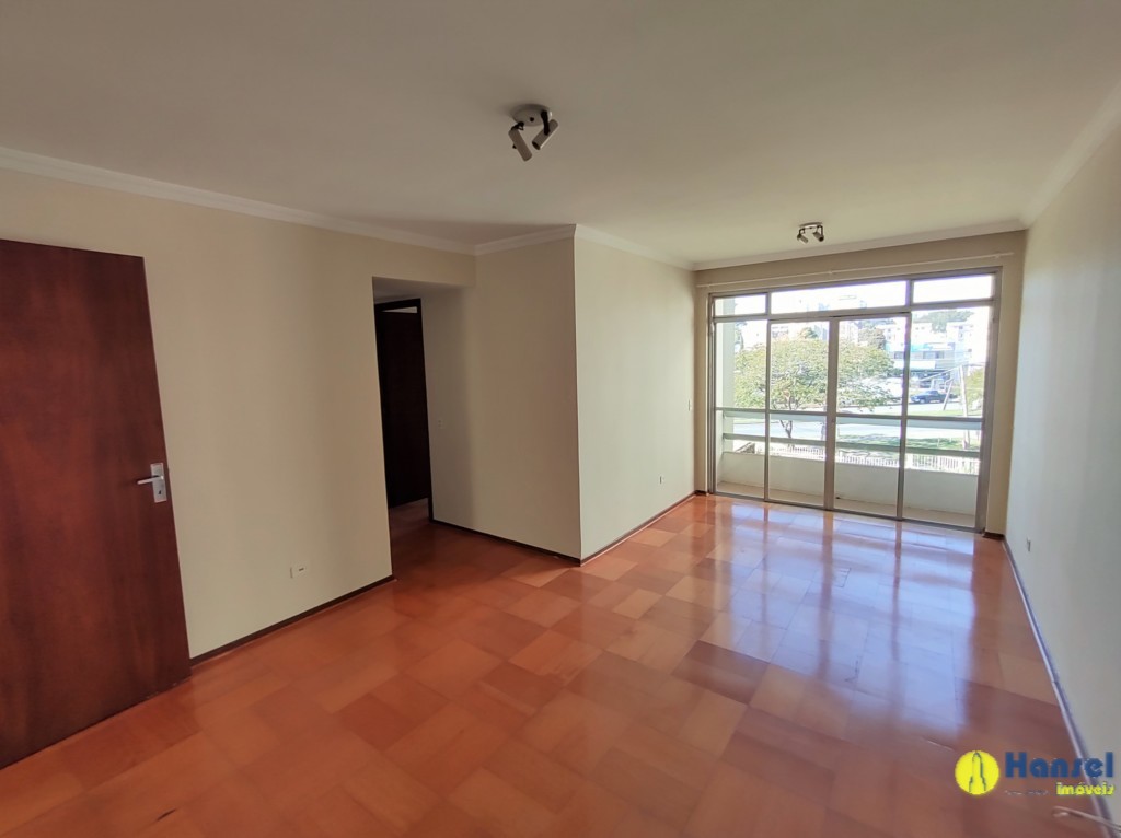 Apartamento para locacao no Portao em Curitiba com 78,69m² por R$ 1.900,00