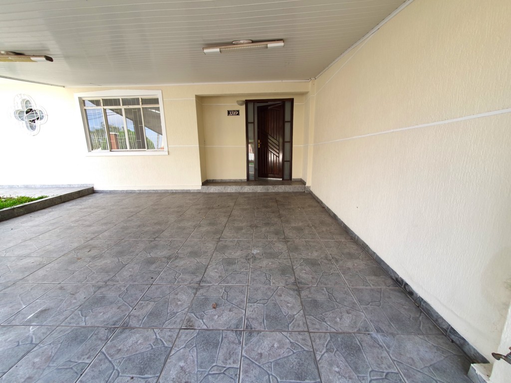 Casa Residencial para locacao no Boqueirao em Curitiba com 150m² por R$ 3.200,00