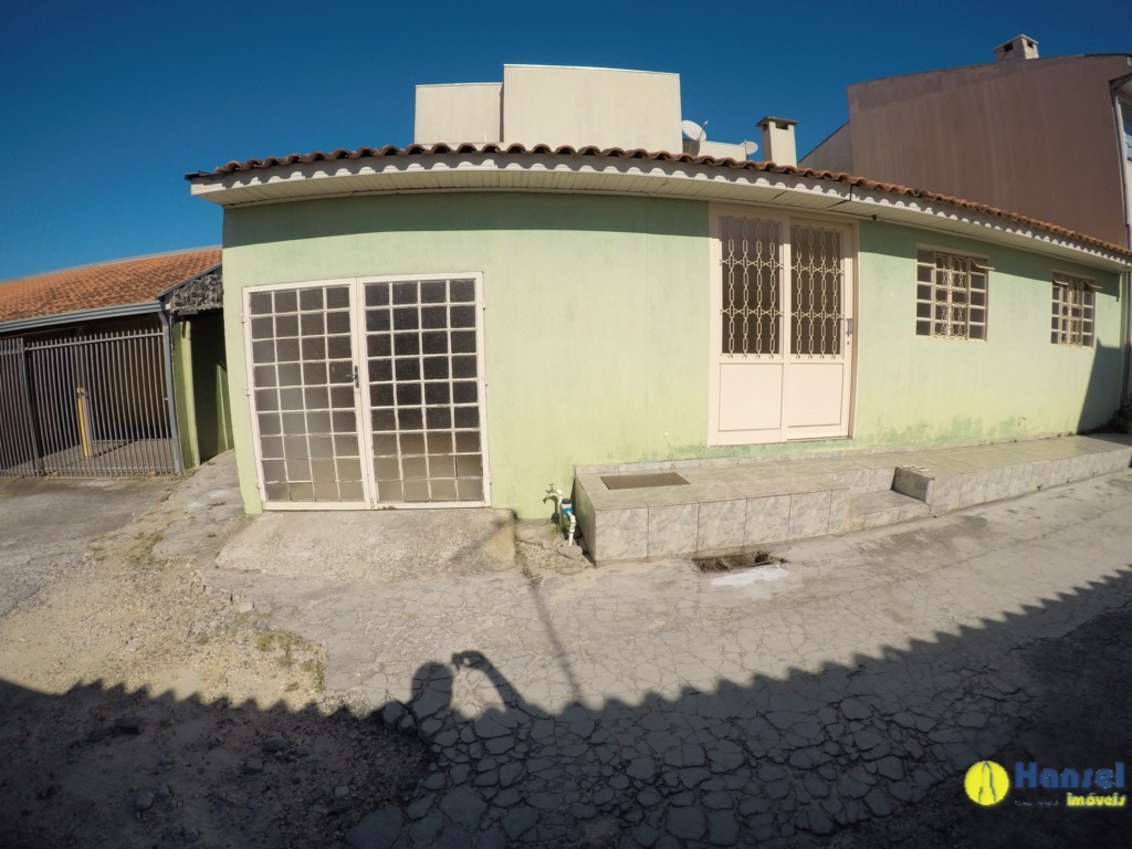 Casa Residencial para locacao no Boqueirao em Curitiba com 60m² por R$ 1.350,00