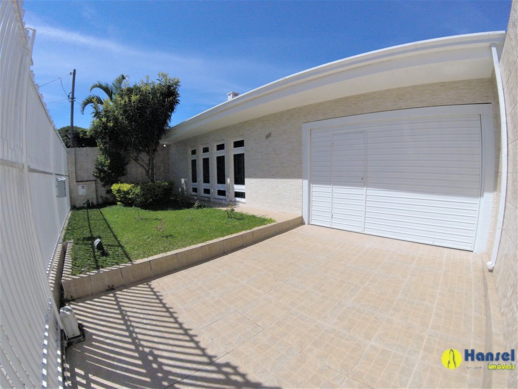 Casa Residencial para locacao no Hauer em Curitiba com 320m² por R$ 4.500,00