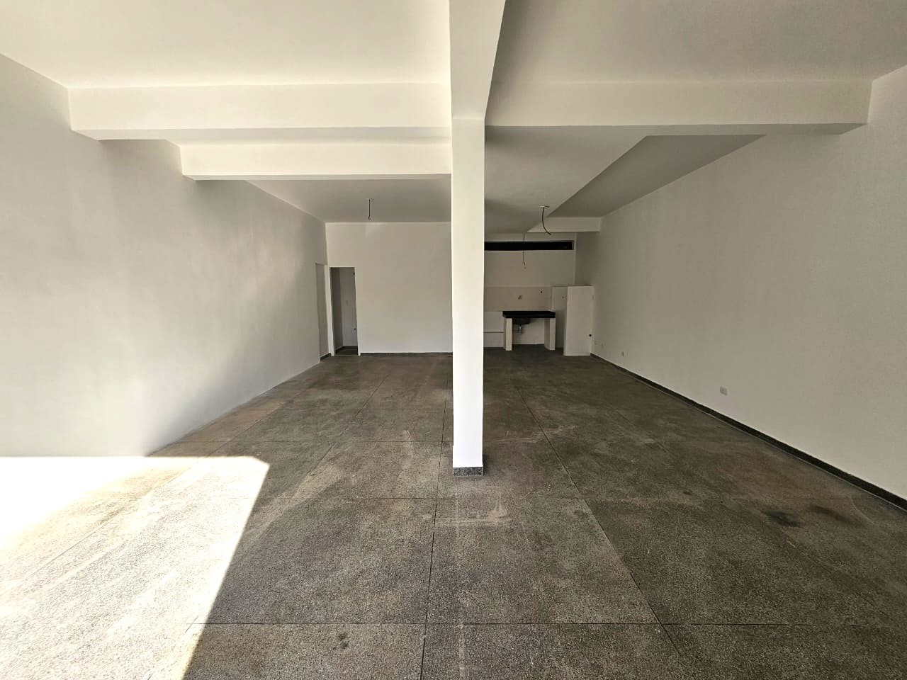 Loja para locacao no Boqueirao em Curitiba com 80m² por R$ 1.800,00