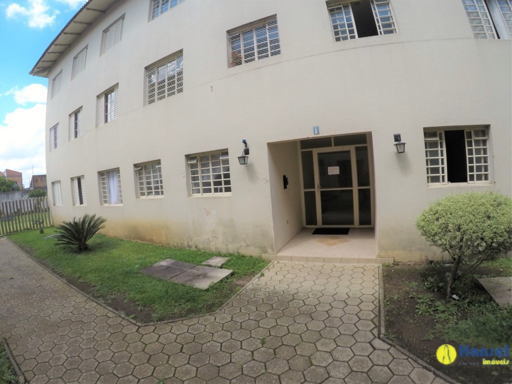 Apartamento para locacao no Xaxim em Curitiba com 75m² por R$ 1.500,00