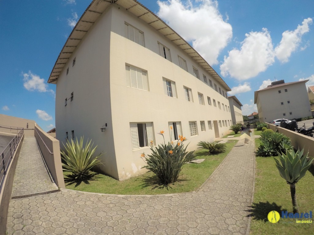 Apartamento para locacao no Xaxim em Curitiba com 75m² por R$ 1.500,00