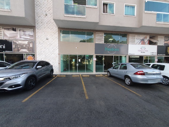 Loja para locacao no Boqueirao em Curitiba com 100m² por R$ 3.400,00