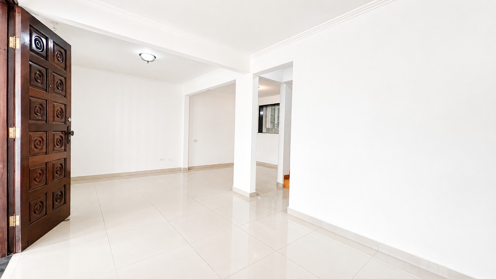 Casa para alugar em Hauer, Curitiba — Portal Chave Fácil