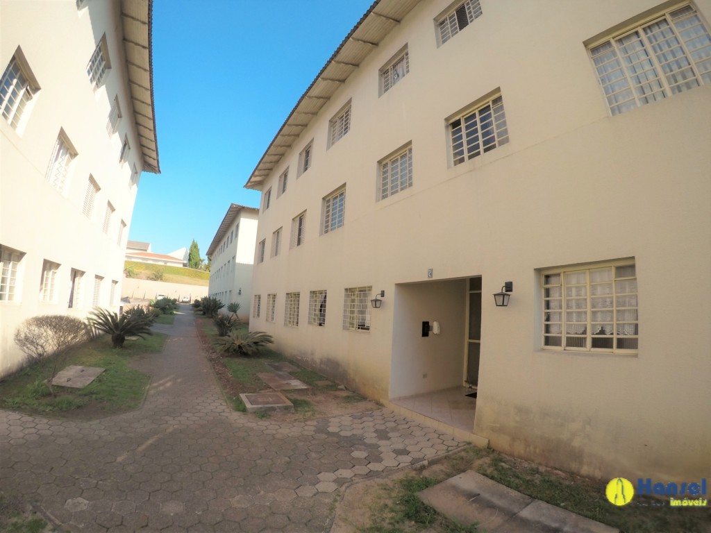 Apartamento para locacao no Xaxim em Curitiba com 65m² por R$ 1.500,00
