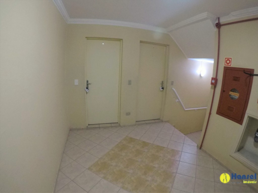 Apartamento para locacao no Xaxim em Curitiba com 65m² por R$ 1.500,00