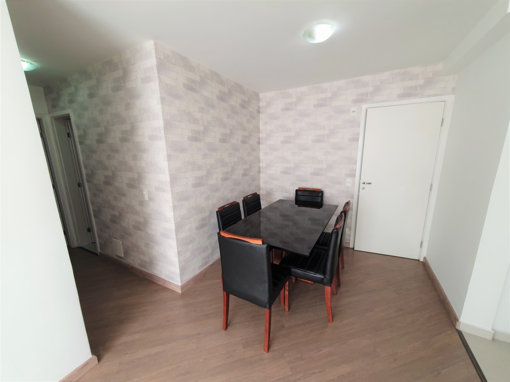 Apartamento para locacao no Portao em Curitiba com 70m² por R$ 3.100,00