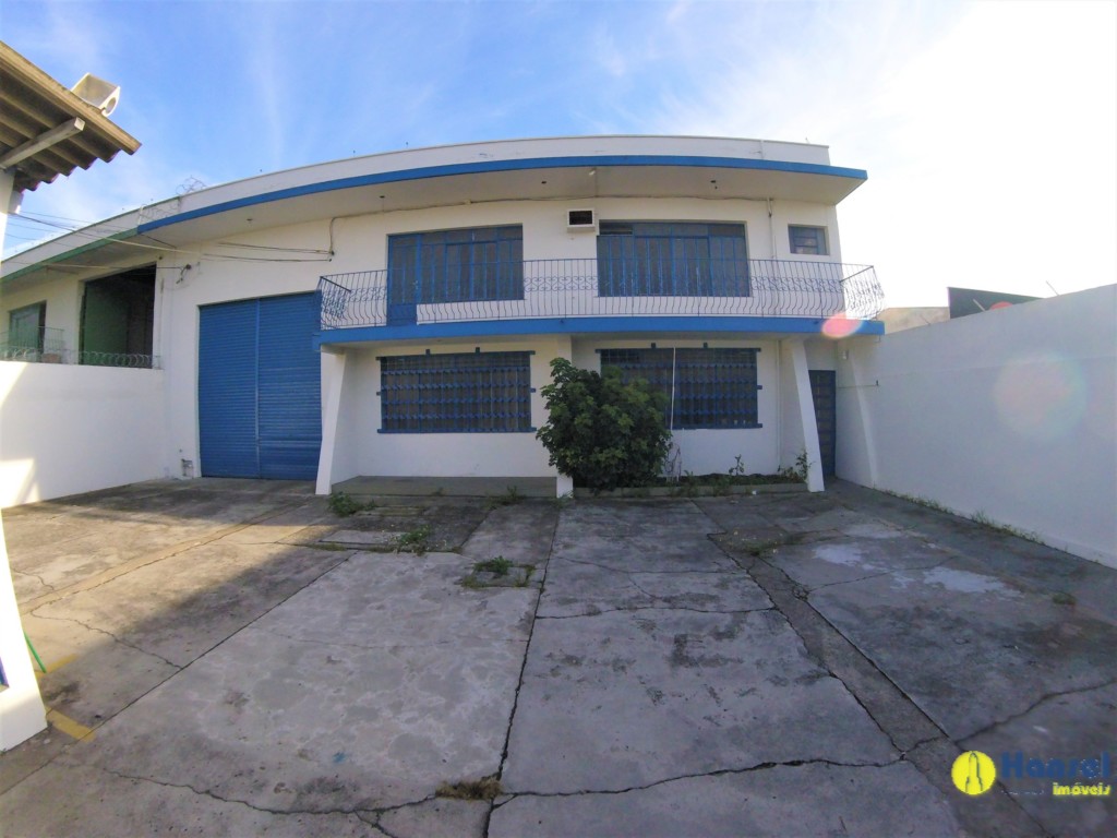 Barracão para locacao no Boqueirao em Curitiba com 900m² por R$ 14.900,00