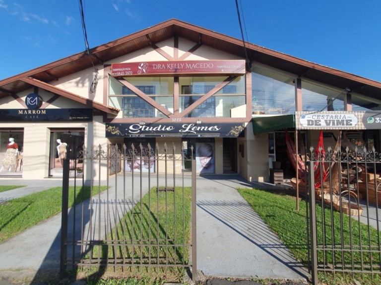 Conjunto Comercial para locacao no Boqueirao em Curitiba com 40m² por R$ 1.200,00
