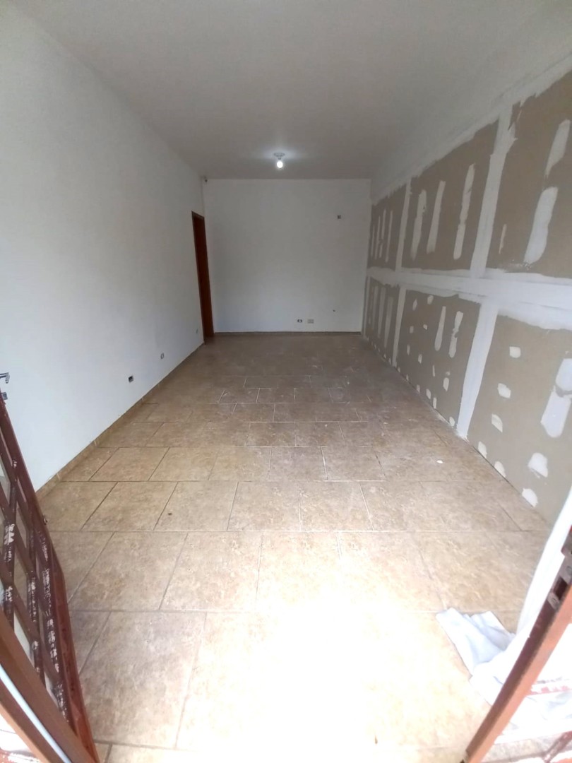 Loja para locacao no Boqueirao em Curitiba com 25m² por R$ 1.050,00