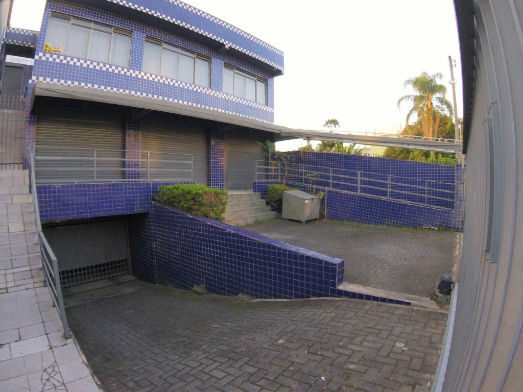 Loja para locacao no Uberaba em Curitiba com 61,3m² por R$ 1.400,00