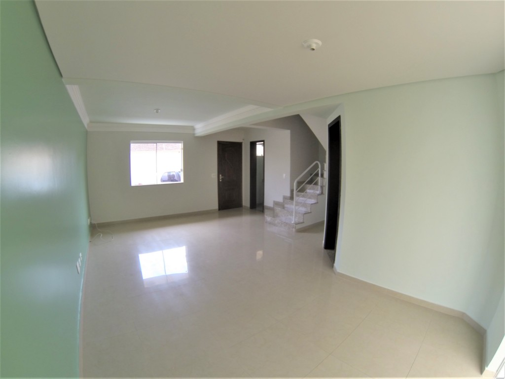 Sobrado para locacao no Hauer em Curitiba com 150m² por R$ 3.600,00