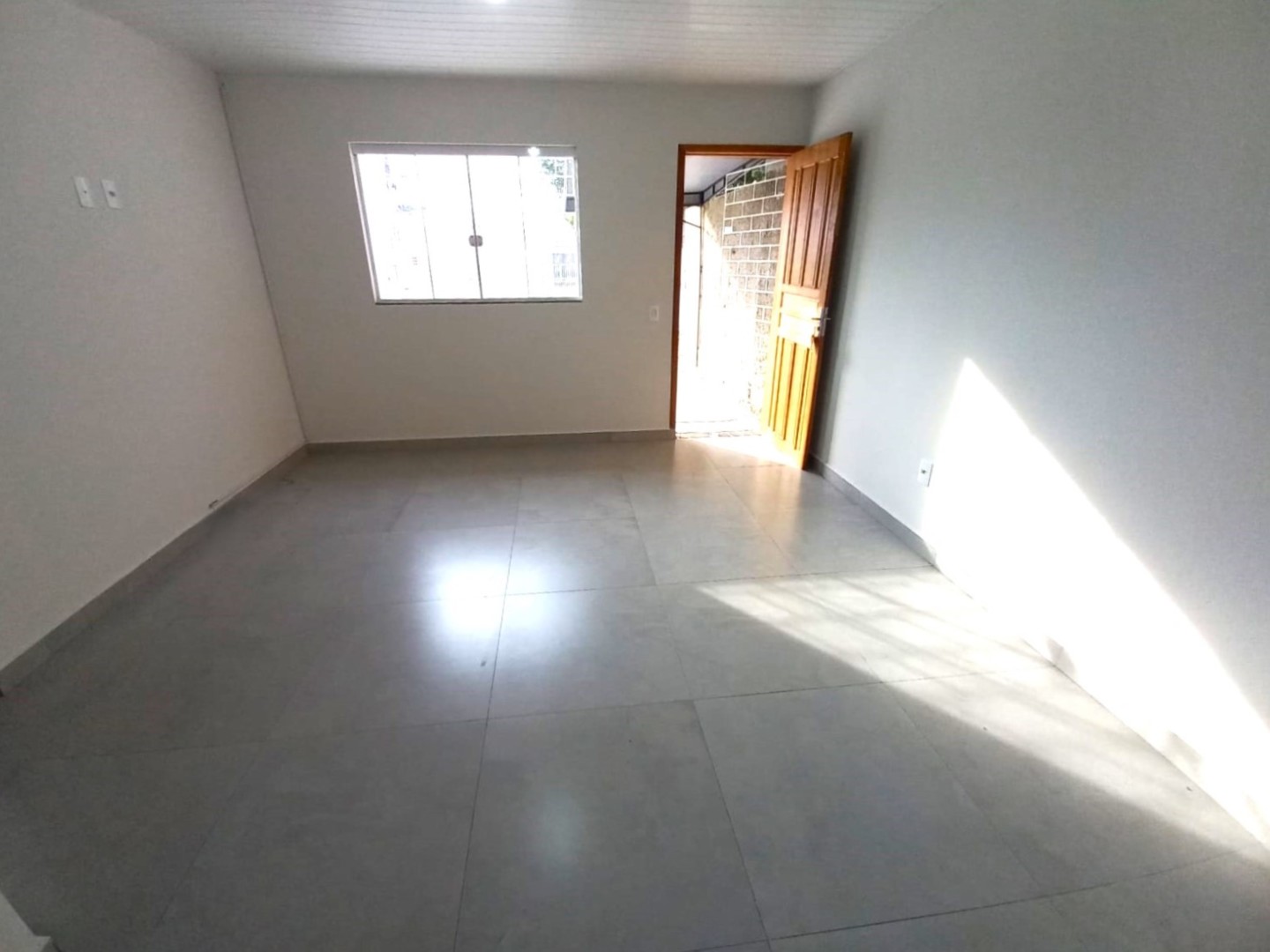 Casa Residencial para locacao no Boqueirao em Curitiba com 50m² por R$ 1.700,00