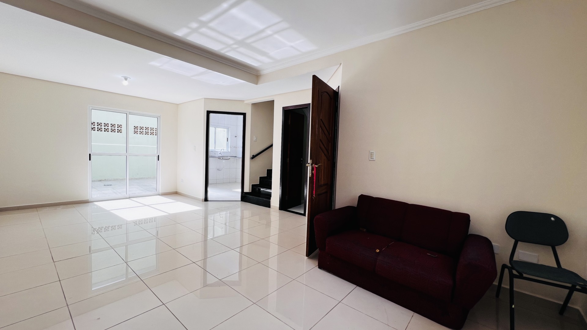 Sobrado para venda no Uberaba em Curitiba com 162,31m² por R$ 859.000,00