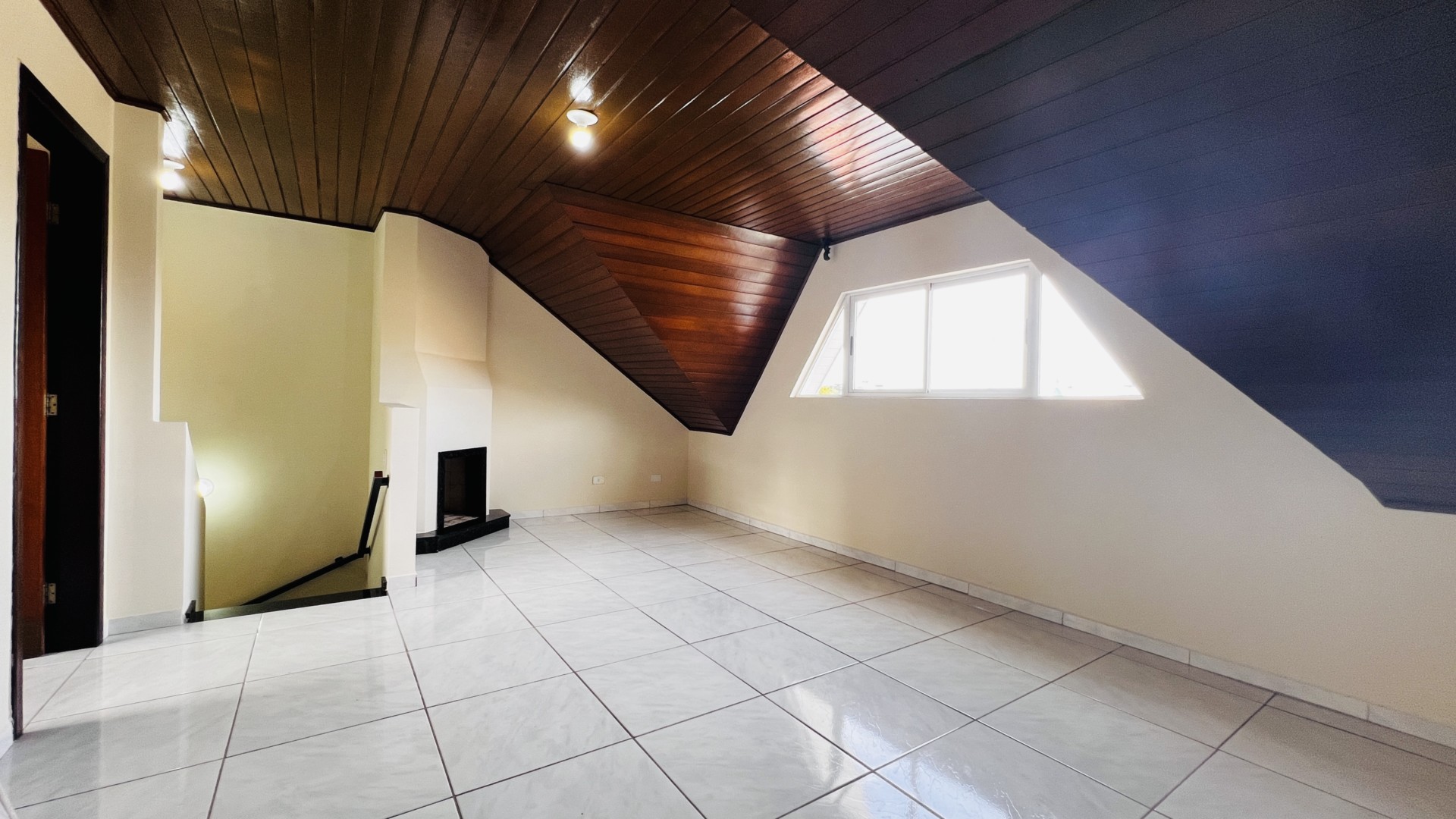 venda-sobrado-3-quartos-1-suite-5-vagas-atico-uberaba%20%282