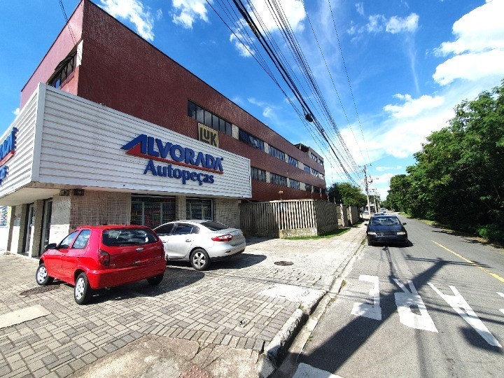 Conjunto Comercial para locacao no Boqueirao em Curitiba com 430m² por R$ 4.950,00