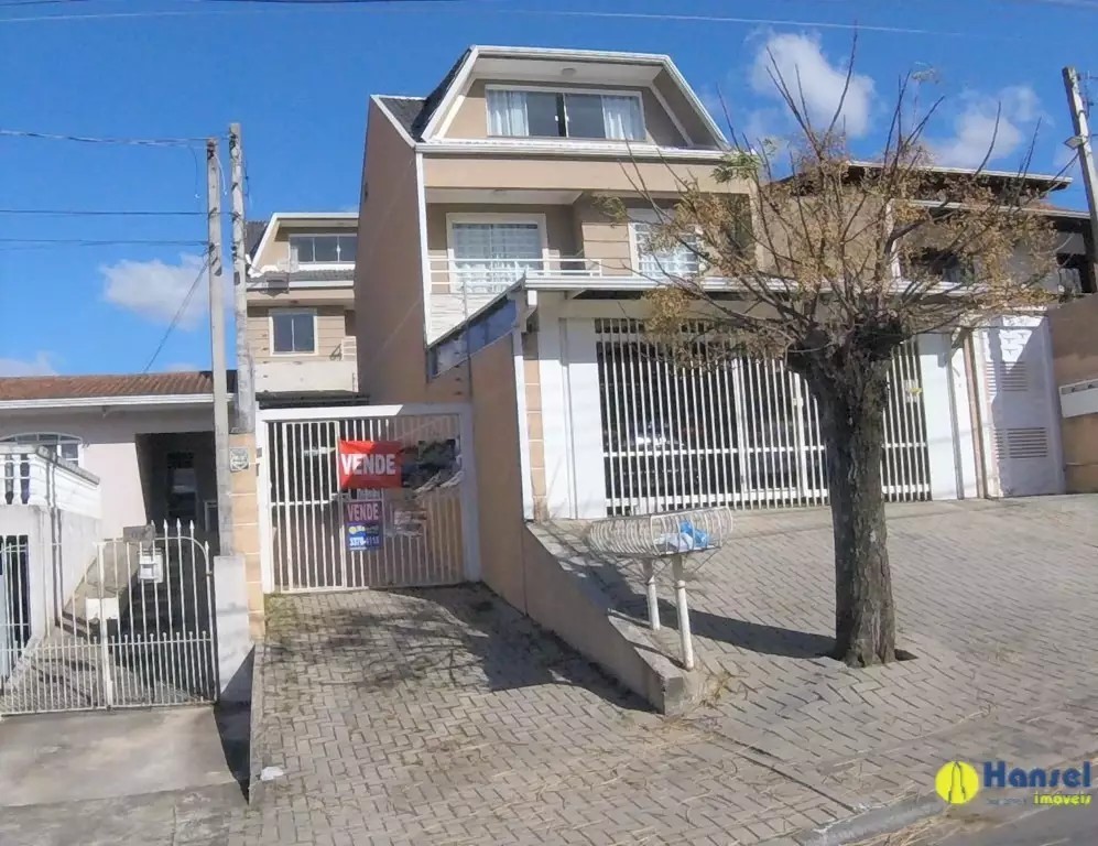 Sobrado para venda no Xaxim em Curitiba com 190m² por R$ 690.000,00