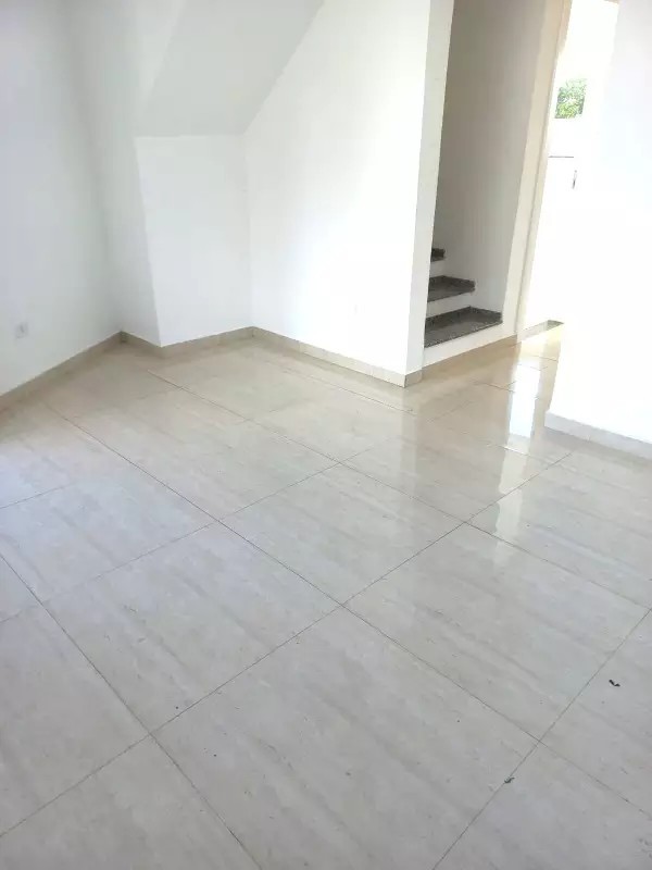 Sobrado para venda no Alto Boqueirao em Curitiba com 81,1m² por R$ 339.000,00